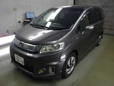 HONDA FREED SPIKE