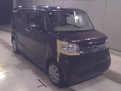 HONDA N BOX SLASH