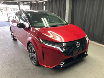 NISSAN AURA