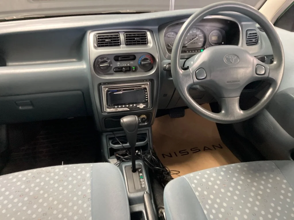 Toyota Duet  с аукциона в Японии