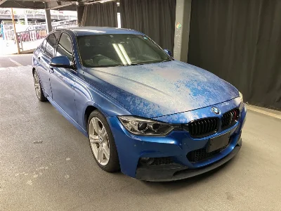 BMW 3 SERIES