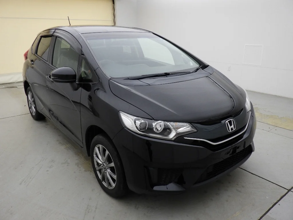 Honda Fit  с аукциона в Японии