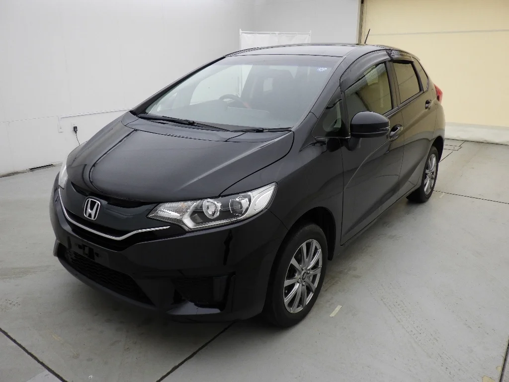 Honda Fit  с аукциона в Японии