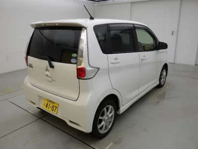 MITSUBISHI EK CUSTOM