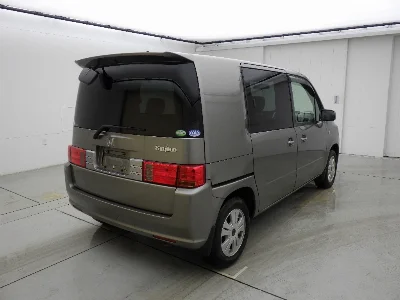 HONDA MOBILIO SPIKE