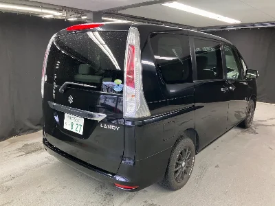 SUZUKI LANDY