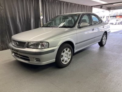 NISSAN SUNNY