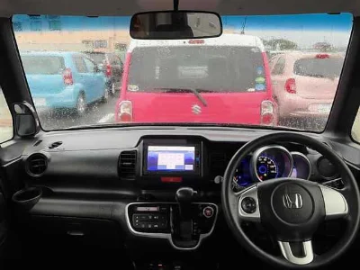 HONDA N BOX PLUS