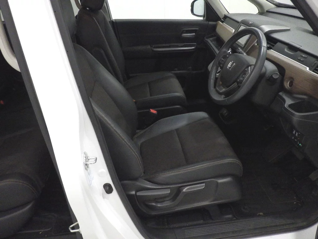 Honda Freed CROSS MANY HONDA SENSING5 PERSON, миниатюра 6