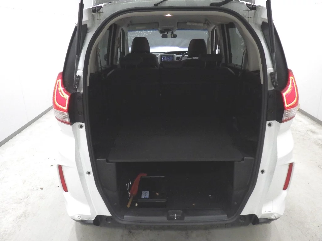 Honda Freed CROSS MANY HONDA SENSING5 PERSON, миниатюра 8