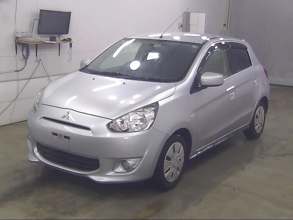 Mitsubishi Mirage  с аукциона в Японии