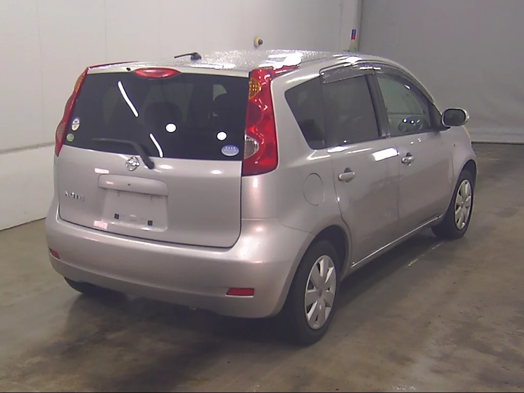 Nissan Note  с аукциона в Японии