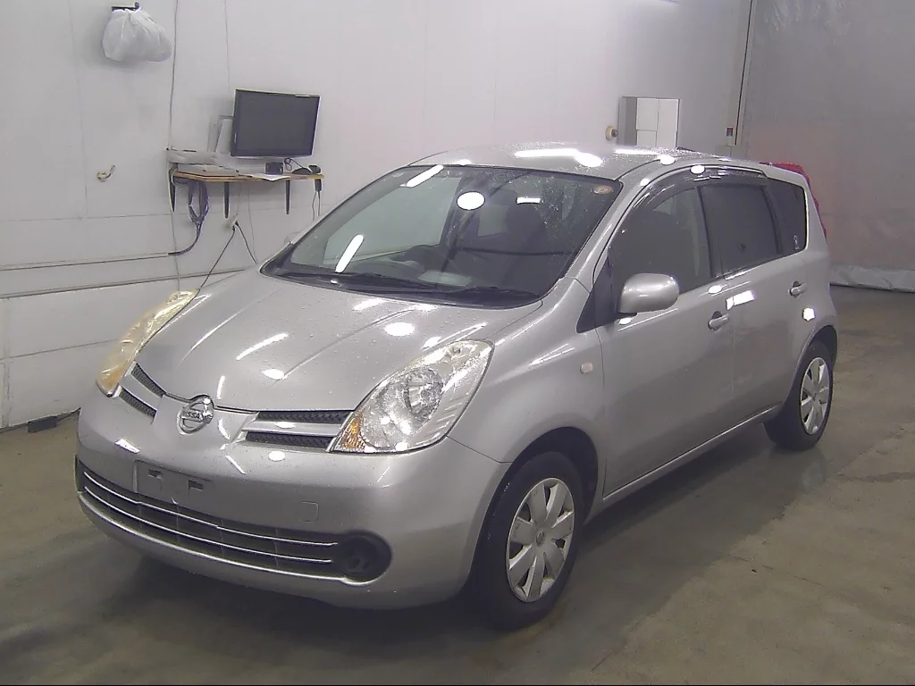 Nissan Note  с аукциона в Японии
