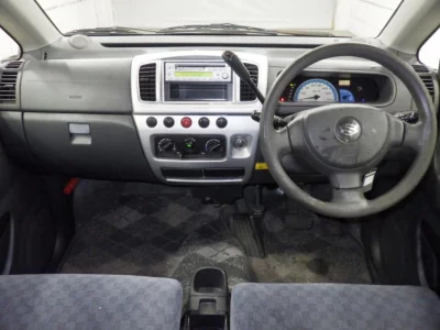 SUZUKI MRWAGON