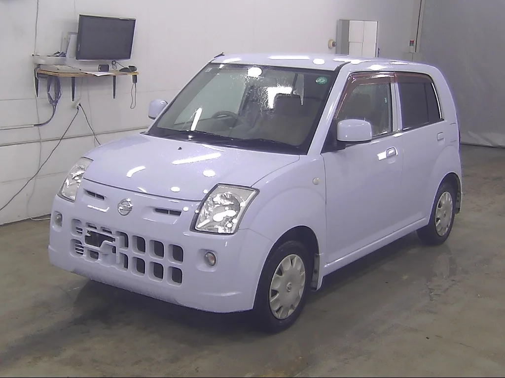Nissan Pino  с аукциона в Японии