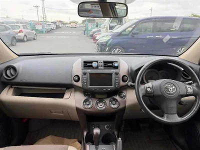 TOYOTA VANGUARD