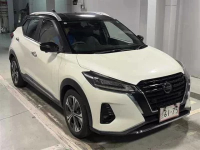 NISSAN KICKS