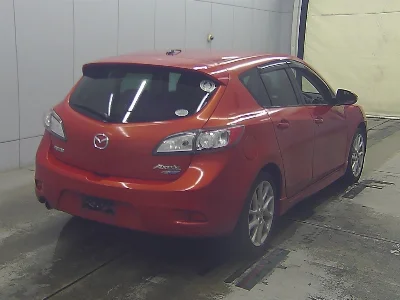 MAZDA AXELA
