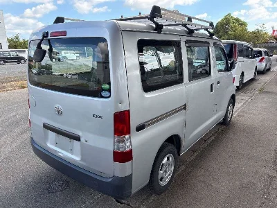 TOYOTA TOWN ACE VAN