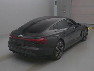 AUDI E-TRON GT QUATTRO