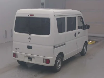 NISSAN CLIPPER VAN