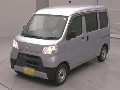 TOYOTA PIXIS VAN
