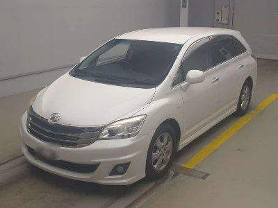 TOYOTA MARK X ZIO
