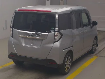 TOYOTA TANK