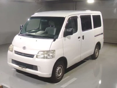 TOYOTA TOWN ACE VAN