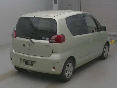 TOYOTA PORTE