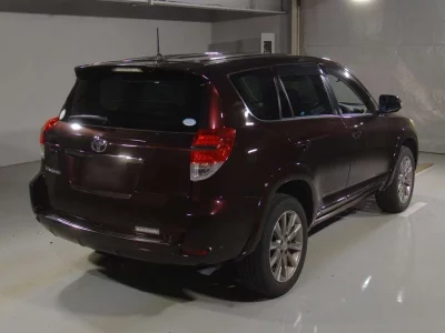 TOYOTA VANGUARD