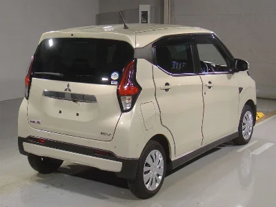 MITSUBISHI EK X EV