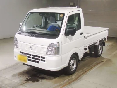 NISSAN CLIPPER TRUCK