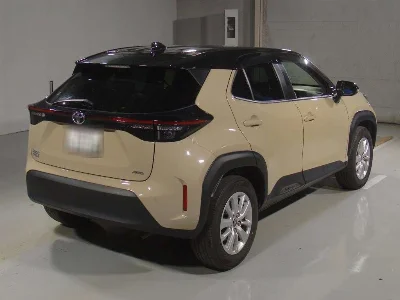 TOYOTA YARIS CROSS