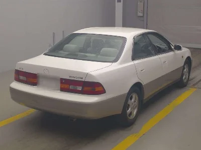 TOYOTA WINDOM