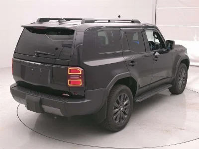 TOYOTA LAND CRUISER 250