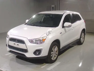 MITSUBISHI RVR
