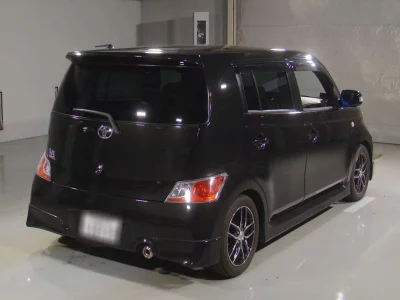 TOYOTA BB