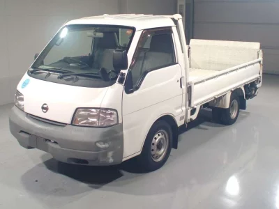 NISSAN VANETTE TRUCK