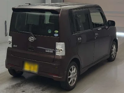 DAIHATSU MOVE CONTE