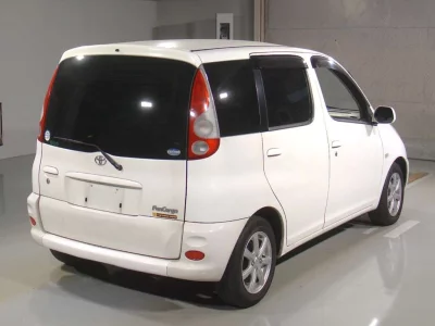 TOYOTA FUNCARGO