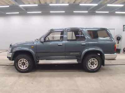 TOYOTA HILUX SURF