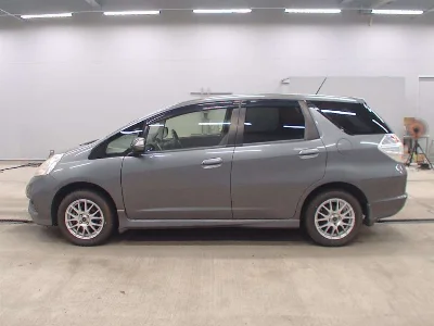 HONDA FIT SHUTTLE