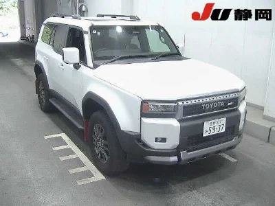 TOYOTA LAND CRUISER
