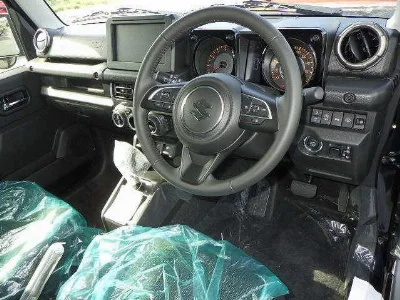 SUZUKI JIMNY NOMADE