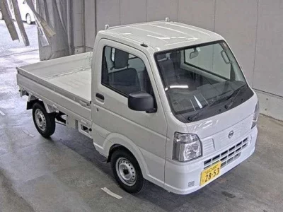 NISSAN CLIPPER TRUCK