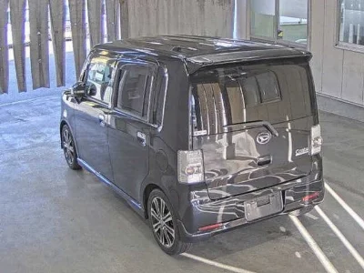DAIHATSU MOVE CONTE