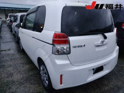TOYOTA SPADE