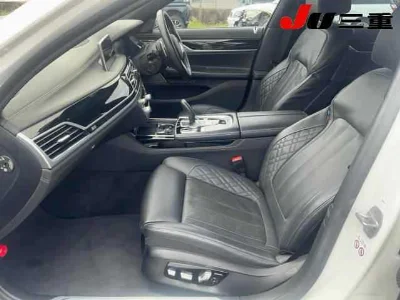 BMW 7 SERIES