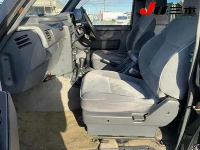 NISSAN SAFARI